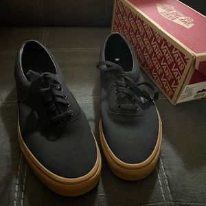 Black men’s size 12 vans